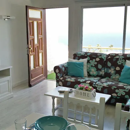 Luminous In Quiet Area Appartement *