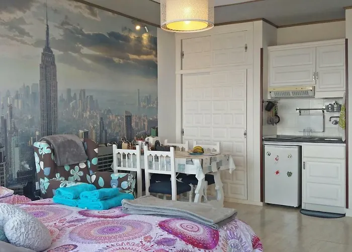 Appartamento Luminous In Quiet Area